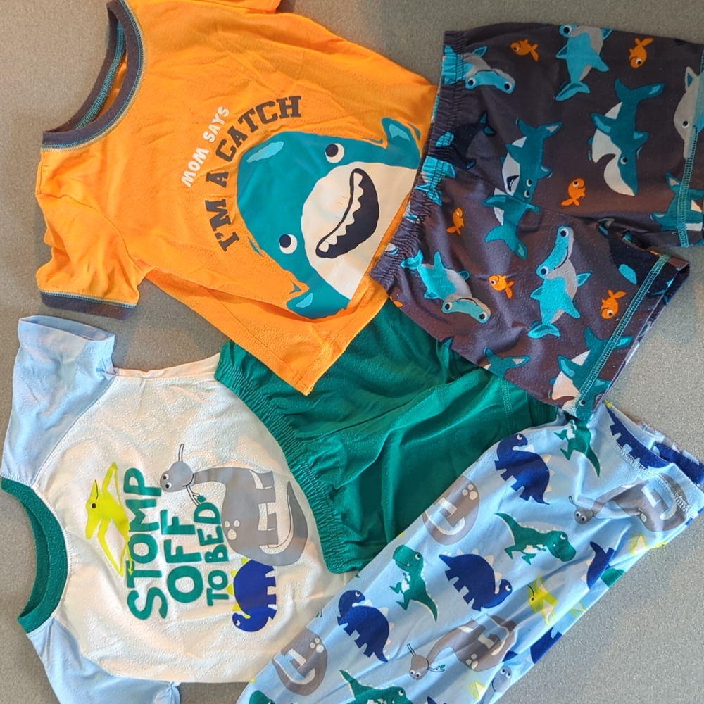 Set of two pajama sets 3t